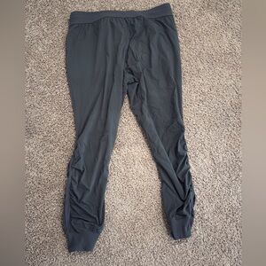 lululemon athletica Gray Joggers EUC Size 18